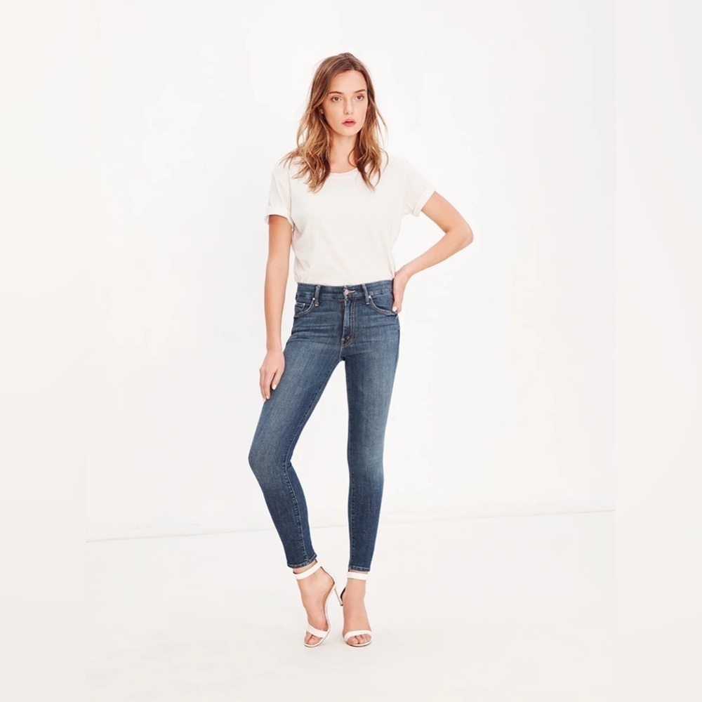 Mother High‎ Waisted Looker Jeans in Girl Crush Size 24
